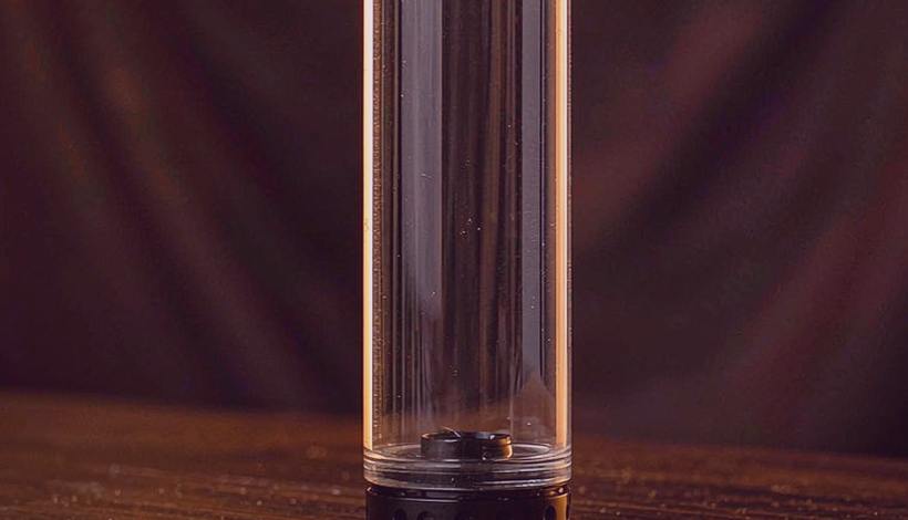 E-Liquid Vape Juice Gallon packaging detail