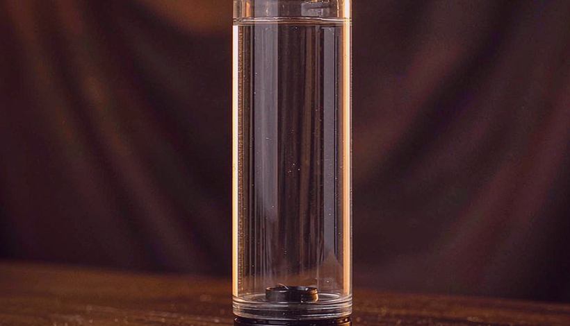 E-Liquid Vape Juice Gallon packaging detail
