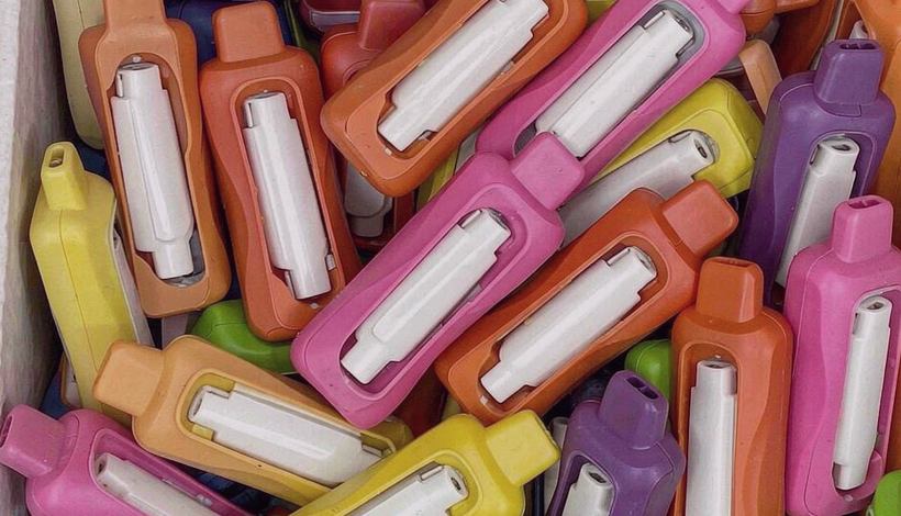 E-Liquid Vape Juice Gallon packaging detail