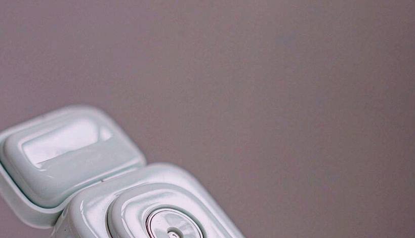 E-Liquid Vape Juice Gallon packaging detail