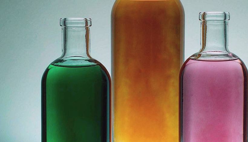 E-Liquid Vape Juice Gallon packaging detail
